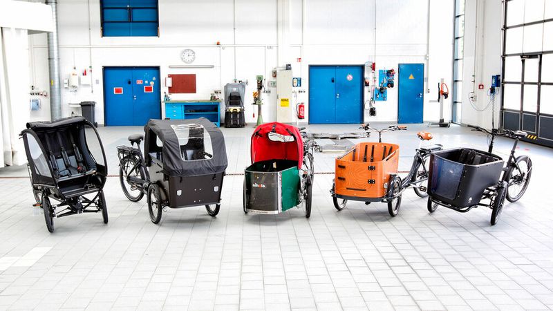 Fünf Lastenräder mit zweirädriger Vorderachse hat der ADAC genauer unter die Lupe genommen. Fünf Lastenräder mit zweirädriger Vorderachse hat der ADAC genauer unter die Lupe genommen.