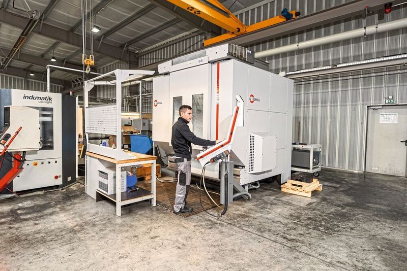 Deutlich geringere Rüstkosten sind nur ein Vorteil der neuen C 42 U MT. (Hermle)