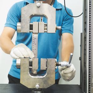 Abb. 1: Prüfdienstleistungen: Die Suche nach geeigneten Prüflaboren gestaltet sich für Auftraggeber oft aufwändig.