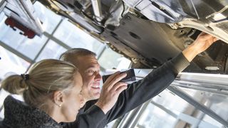 Praktisch alle Kunden sind mit ihrer Werkstatt laut TÜV Rheinland zufrieden. (Promotor/Volz)