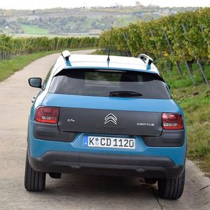 (Rosenow/»kfz-betrieb«)