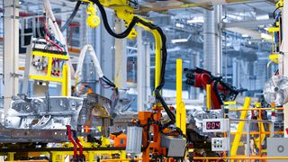 Factoring ist fuer immer mehr Maschinenbau Unternehmen eine Option. (Quelle: iStock/Traimak_Ivan) (Factoring ist fuer immer mehr Maschinenbau Unternehmen eine Option. (Quelle: iStock/Traimak_Ivan))