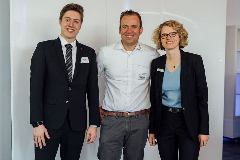 (v. l.) Tim Peinemann (C&P), Christian Göbel (Q-Data Service) und Stephanie Pelch (C&P)  (dbc (deutschlands business-cloud))