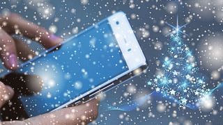 Mobiltelefone sind beliebte Weihnachtsgeschenke (Bild: frei lizenziert, geralt)