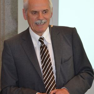 (Michel)