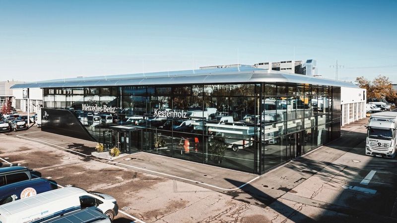 Das Van-Excellence-Center in Freiburg bezog die Kestenholz-Gruppe 2021.(Bild:  Kestenholz-Gruppe)