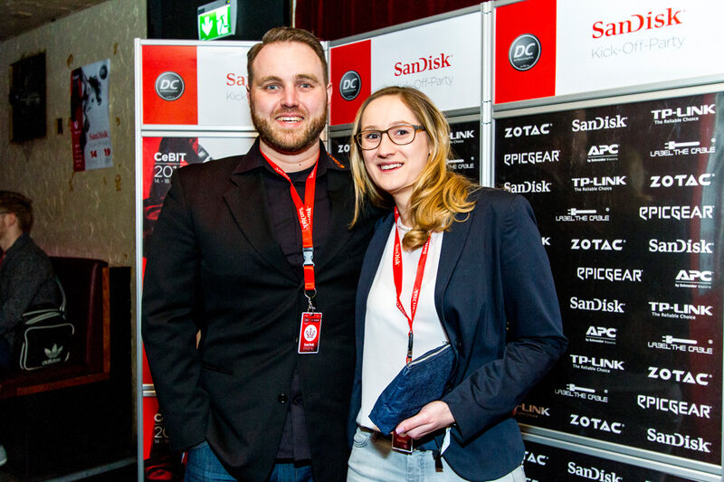 Matthias Ress und Kristin Dusolt, bb-net (Bild: SanDisk)