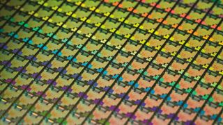 Das Packaging der fertig prozessierten Chips lagert Halbleiterfertiger TSMC immer öfter an spezialisierte OSAT-Unternehmen (Outsourced Semiconductor Assembly & Test) aus. (TSMC)