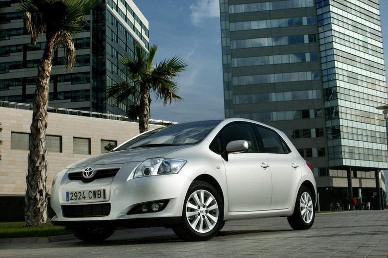 Gleich zwei Triebwerke mit Optimal Drive besitzt der überarbeitete Golf-Konkurrent Auris: einen 1,3- und einen 1,6-Liter. (Archiv: Vogel Business Media)