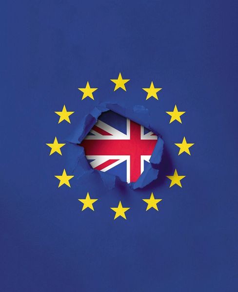 Wenn das Vereinigte Königreich eigene Marktzugangsanforderungen und entsprechende Verfahren einführt, könnte ein harter Brexit zusätzlich zu Regulierungsabweichungen führen.  (gemeinfrei)