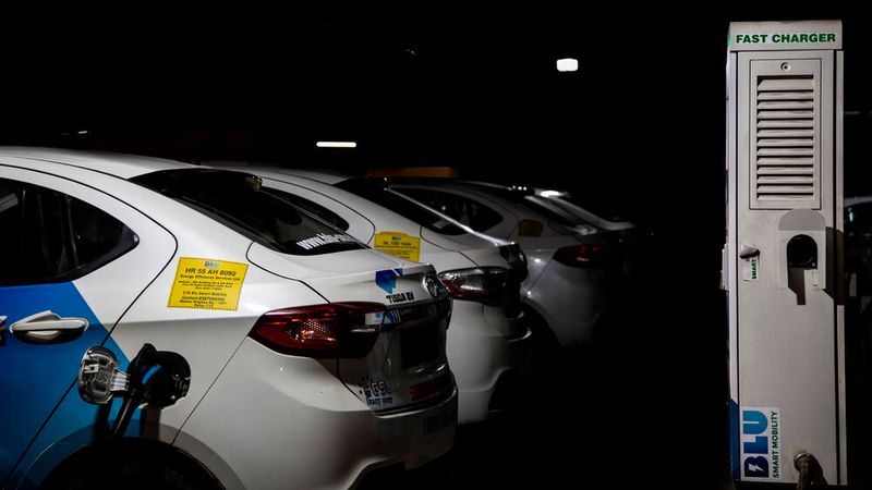 Blu Smart will sein Angebot auf weitere Städte in Indien ausweiten. Dafür hat das Start-up nun 25 Millionen Dollar eingesammelt. 13 Millionen davon stammen von BP.(Bild:  Blu Smart)