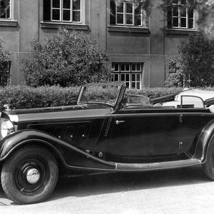 Vor 80 Jahren kam der erste Horch mit V8-Motor auf den Markt: der Horch 830, der fortan die Modellpalette nach unten abrunden sollte.