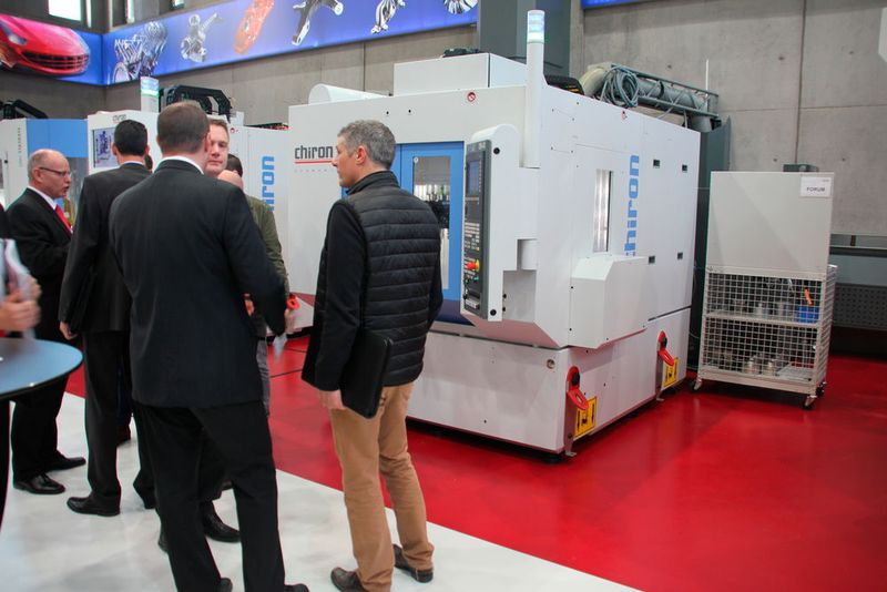 Chiron zeigte auf der Hausmesse Open House vom 9. bis 11. März zahlreiche innovative Technologien und Anwendungen für höchste Präzision und Dynamik. Erstmals präsentierten sich auf der Open House alle Mitglieder der Unternehmensgruppe: neben Chiron auch Stama, Scherer und CMS. (Bild: Sonnenberg)