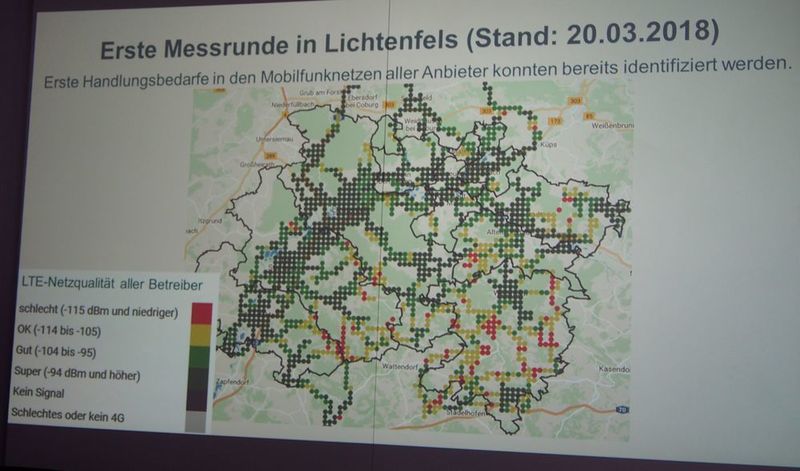Die Mess-Handys in den Taschen übermitteln die Ergebnisse in eine Cloud. Anhand der Daten gelingt eine flächendeckende Auswertung. Hier die ersten Ergebnisse (Landratsamt Lichtenfels)