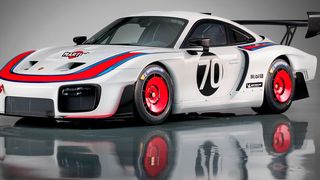 Porsche hat im Rahmen der historischen Motorsportveranstaltung Rennsport Reunion auf dem Laguna Seca Raceway den neuen 935 vorgestellt.  (Porsche)