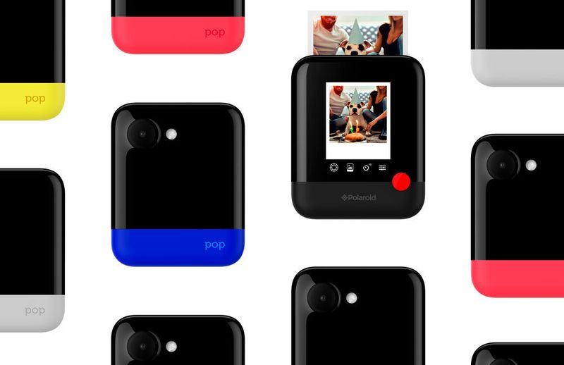 Der rote Auslöseknopf, seit jeher Markenzeichen der Polaroid-Kameras, bleibt erhalten.  (Polaroid)