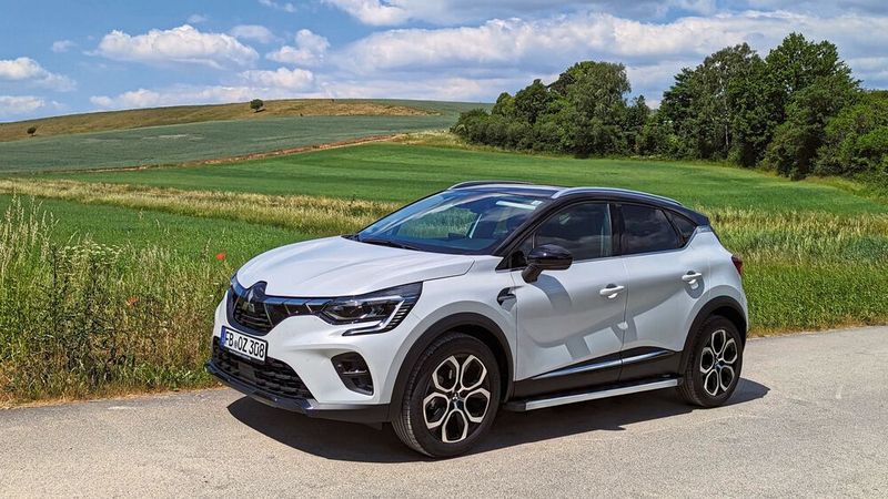 Der seit diesem Jahr angebotene ASX löst den schon 2010 lancierten, etwas größeren Vorgänger ab und sichert so Mitsubishis Präsenz in Europa.(Bild:  Rosenow – VCG)