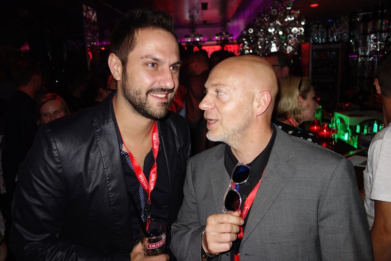 Was die sich wohl grad zu erzählen haben? (l.) Erik Lange, Tech Data Oliver Schmidt, MS-Tech (Bild: IT-BUSINESS)