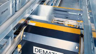 Das von Dematic vor zwei Jahren eingeführte Multishuttle-System glänzt nach Unternehmensangaben mit außergewöhnlichen Energieeinsparungen. Bild: Dematic (Archiv: Vogel Business Media)