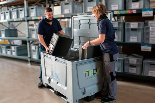 Einfache Befüllung der Green-IT Box(Bild:  bb-net/ Green-IT Box)