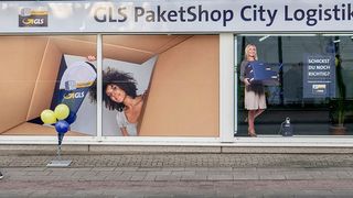 Praktische Kombination: Der neu eröffnete GLS-Paketshop in Herne ist auch gleichzeitig ein City-Depot und schafft neue Wege der umweltfreundlichen Zustellung. (Thomas Schmidt, Stadt Herne)