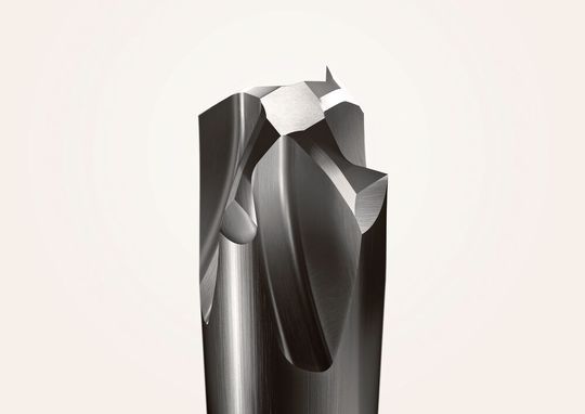 Die patentierte Schneidengeometrie bietet klare Vorteile gegenüber gerade geformten Schneiden. Auch längere Standzeiten sowie höhere Vorschubraten werden dadurch erzielt. (Bild:  XEBEC TECHNOLOGY CO., LTD)