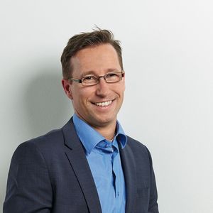 "The introduction of the Industrial Safety Regulation and the subsequent technical regulations (TRGS) provided operators with greater flexibility in dealing with hazardous substances. However, by the same token this also leads to greater individual responsibility to design workplaces in such a manner that the safety of the staff is guaranteed."  Christian Völk, Düperthal