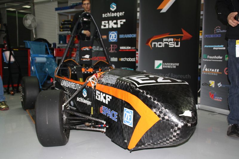 Der elektrische Rennwagen des Teams Elefant Racing der Universität Bayreuth. (Bild: M. Zwettler, konstruktionspraxis)