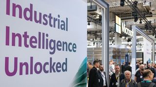 Mit Industrial Intelligence sollen Produktionsdaten in Echtzeit zu verwertbaren Entscheidungen werden. (Bild: Deutsche Messe AG)