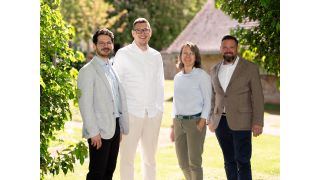 Od lewej: dr Lars Helmlinger, Stefan Zuljevic, dr Marieluise Lang i Thomas Wolz (od lewej) z firmy LaMa Recycling (Bild: LaMa)