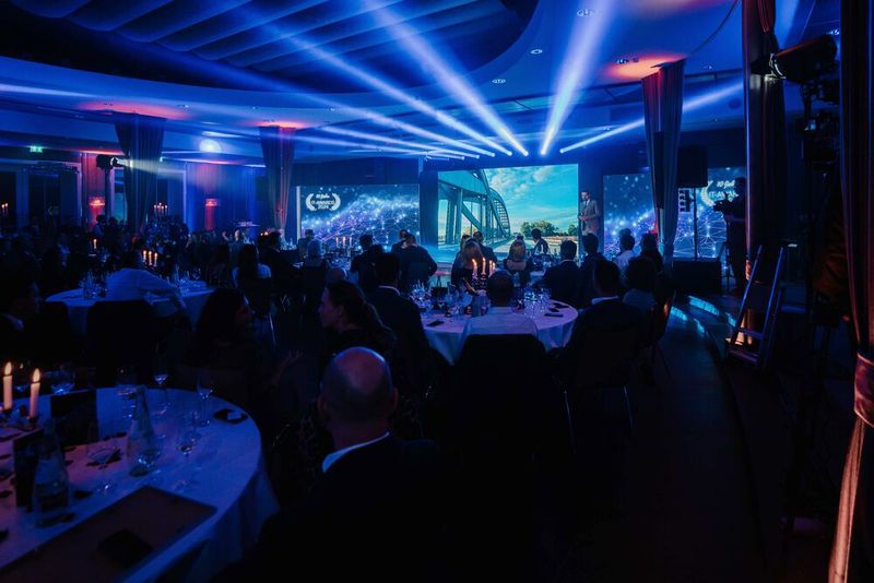Nach der spannenden Verleihung der IT-Awards wird es noch einmal Zeit für etwas Spaß, ... (Bild: Manuel Emme Fotografie)