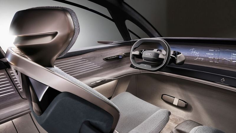 Der tägliche Stau in Shanghai oder Peking, er lässt sich im Urbansphere so produktiv wie angenehm gestalten, maximal abgeschirmt vom lärmenden Treiben ringsum. (Bild: Audi)