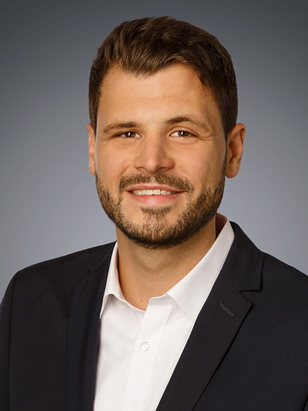 Jan Stober, Abteilungsleiter PreSales Business Cloud Solutions bei NetPlans.