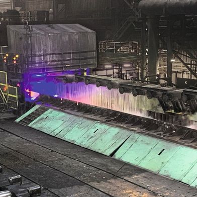 Das 2D-Oberflächen-Inspektionssystem Sucron in der Warmwalzstraße von SDI Butler Division. (Bild: SDI Butler, Indiana)