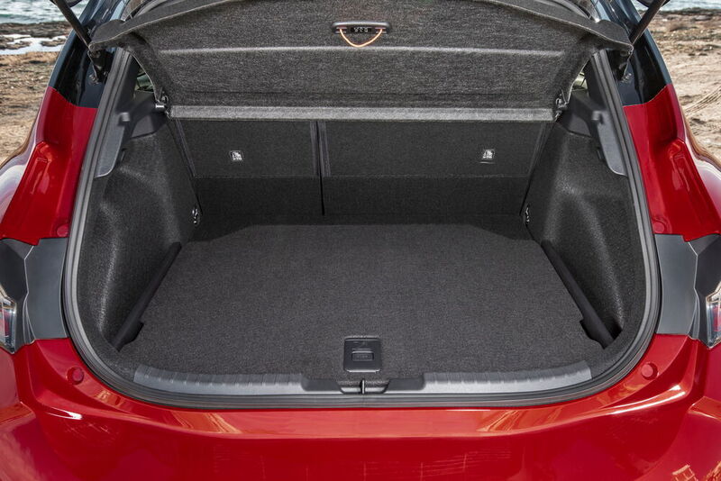 Das Kofferraumvolumen der Corolla ist mit 313 Liter bescheiden. Maximal sind 1.024 Liter möglich. (Toyota)
