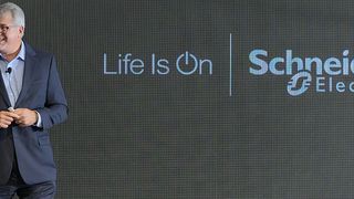 Steven Carlini, Vice President of Innovation and Data Center bei Schneider Electric, sieht 4,5G als ernsthafte Konkurrenz zu 5G. (Schneider Electric)