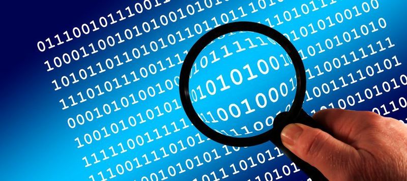 5. Die technologischen Voraussetzungen überprüfen: Um digital fit zu bleiben, ist auch eine Bestandsaufnahme der technologischen Ausstattung sowie in vielen Fällen eine grundlegende Modernisierung und die Einführung einer digitalen Infrastrukturplattform erforderlich, die neueste IT-Ansätze verwendet. Dazu zählen etwa auf Open-Source-Technologien basierende Digital-Experience-Plattformen, die Content, Commerce und User-Communities integrieren. Dazu kommen Tools, mit denen Unternehmen Daten aus den vorhandenen ERP-, CRM-, E-Mail- und Social-Media-Systemen in einem ganzheitlichen Kundenprofil zusammenführen und sie anschließend geräteunabhängig, personalisiert und kontextbasiert ausliefern. Kunden erwarten heute individuelle Angebote – egal, zu welchem Zeitpunkt und über welchen Kanal.  (Pixabay)