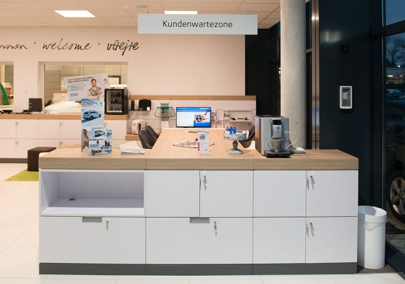 ... oder die Kundenwartezone. (Tietjen / Afolo.de)