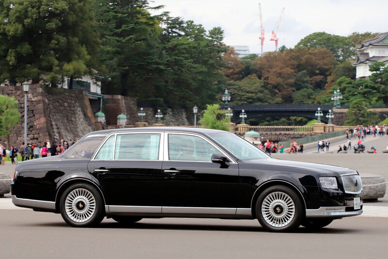 Prominentester Besitzer der Luxuslimousine ist der japanische Kaiser. (Toyota)