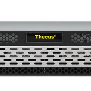 Die Rackmount-NAS-Appliance N8900PRO  von Thecus nutzt einen Intel Xeon E3-1275 mit vier Kernen als Prozessor.