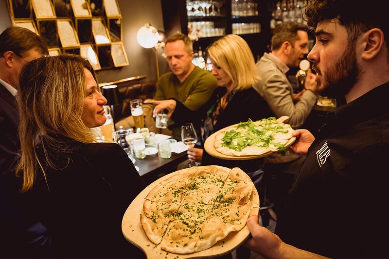 keiner soll hungrig nach Hause gehen (Bild: Stefan Bausewein)