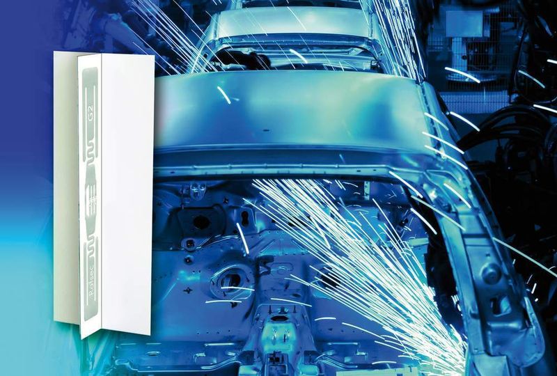 Bild 3: Das spezielle Antennendesign moderner UHF-on-Metal-Label arbeitet mit gewollten elektromagnetischen Kopplungen zwischen dem Label und dem Untergrund, der damit zur erweiterten Antenne wird und für eine zuverlässige Datenübertragung mit großen Reichweiten sorgt.Bilder: Schreiner Logidata (Archiv: Vogel Business Media)
