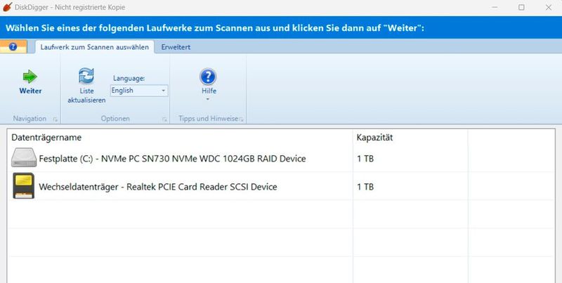 Nach dem Start zeigt DiskDigger die verbundenen Laufwerke an. Aus diesen können Anwender das gewünschte Laufwerk auswählen. (Bild: Joos (Screenshot))
