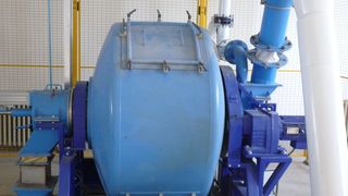 Der Mischer wurde für eine spätere Nachrüstung mit einem Flüssigkeitsinjektor ausgerüstet.  (Bild: Lindor)