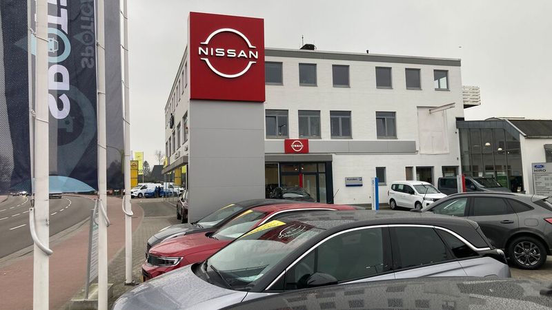 Die Standorte Leer und Aurich (im Bild) wurden bis März 2024 umgebaut.  (Bild: Nissan)