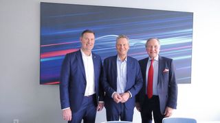 Führten Gespräche in Berlin: (v. l.) ZDK-Geschäftsführer Christian Hegel, ZDK-Präsident Arne Joswig und Dirk Weddigen von Knapp als stellvertretender Sprecher. (Bild: Zietz - VCG)