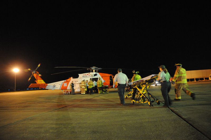 Coast Guard medevac helicopters transport survivors of the rig blast to shore. (Picture: US Coast Guard)