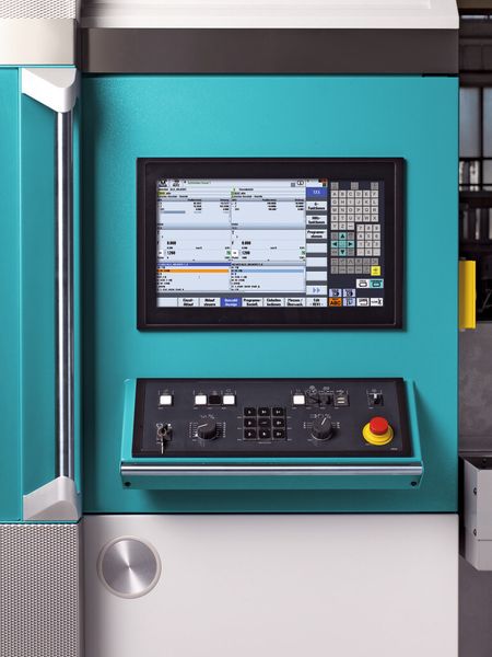 Die Bedienung – zukunftsweisend: Die Index ABC65 mit Siemens-Steuerung 840D sl und Index-Innovation: Moderner Bedienkomfort für eine schnelle, einfache und praxisnahe Bedienung. (Bild: Index)