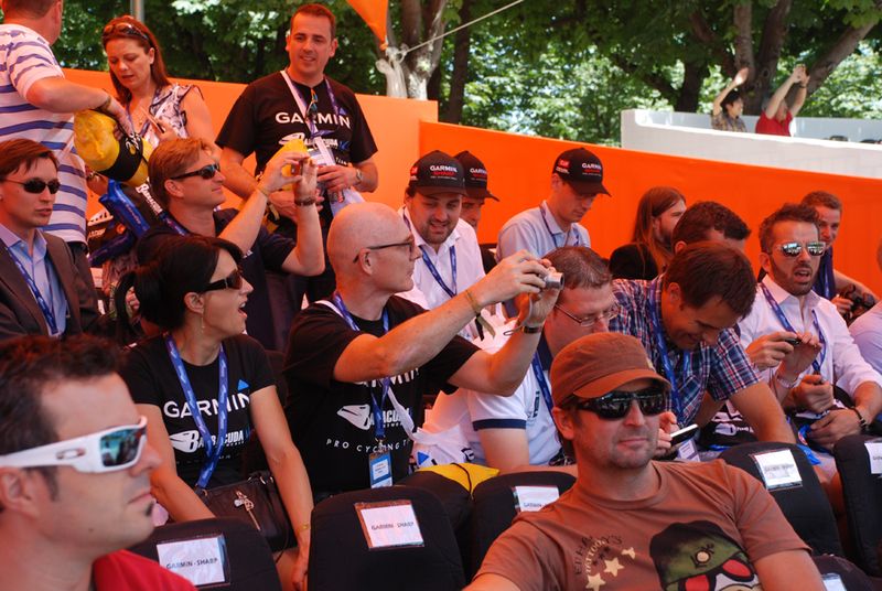 Dr. Michael Kollmannsberger, Geschäftsführer bei Protea Networks aus München (Mitte), ist Rennradenthusiast und langjähriger Partner der Barracuda Networks. (Archiv: Vogel Business Media)