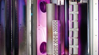 Beschichtungsanlage am Fraunhofer-IST: Neue Entwicklungen in der Beschichtungstechnik ermöglichen auch neue Anwendungen. (Bild: Fraunhofer-IST)